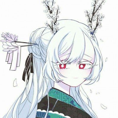 女子在酒店泡汤时有无人机飞过